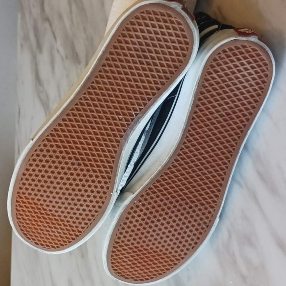 Vans Black and White High-Top Sneakers - Picture 8 of 8